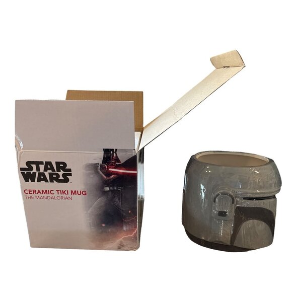 Star Wars The Mandalorian Ceramic Tiki Mug Collectible Gray & Black Built By Cul - Picture 3 of 5